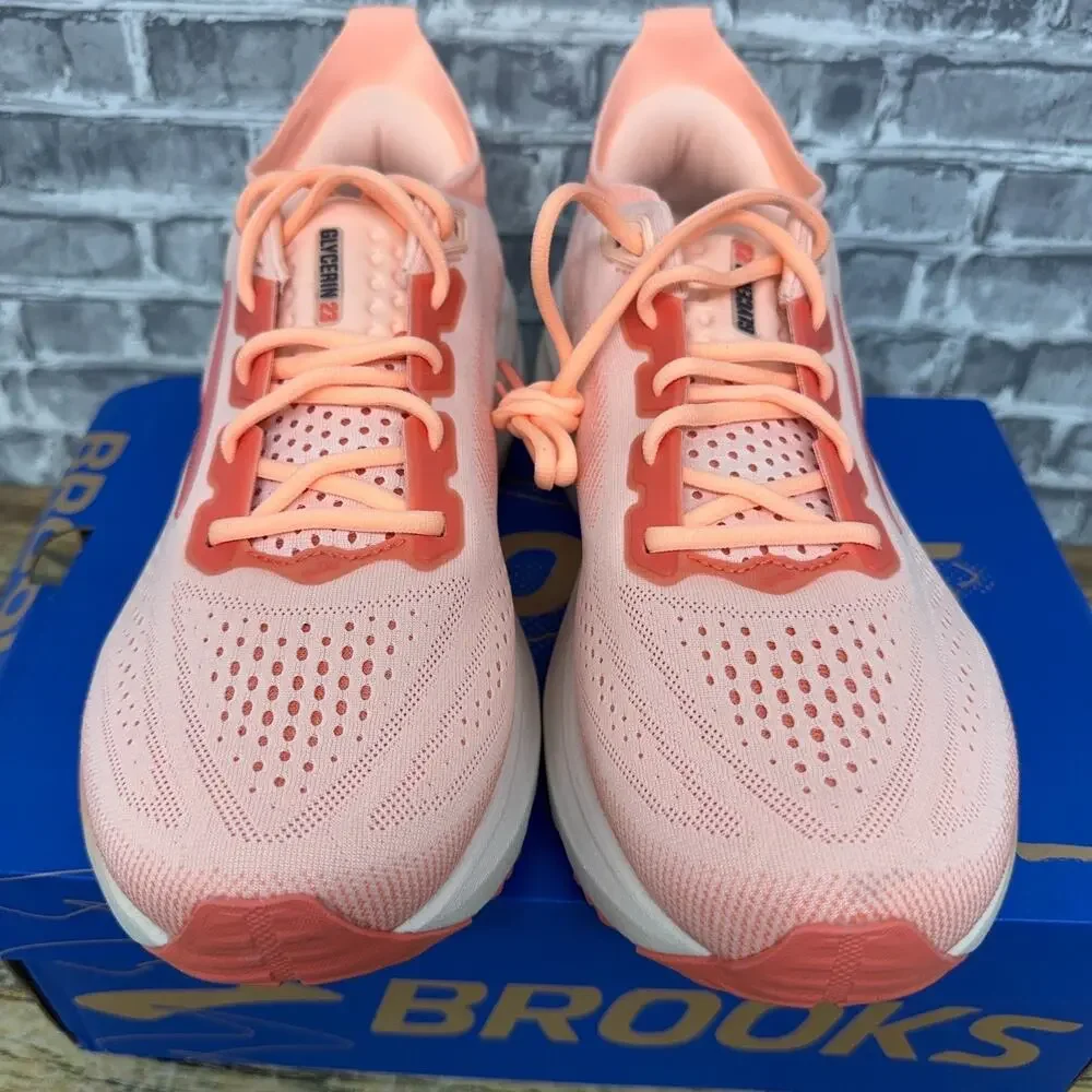 Brooks Glycerin 23 Coral Peach White Running Shoes 1204651B822 Womens Size 5.5